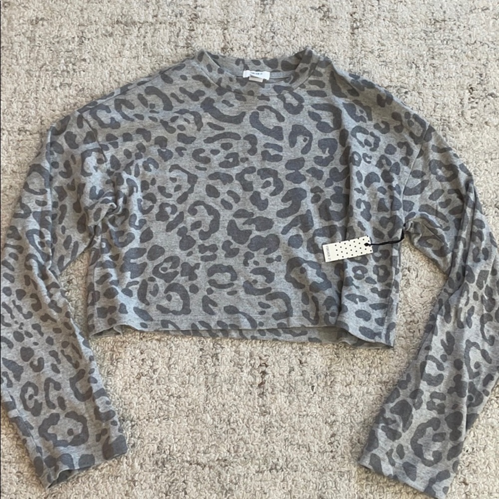 Forever 21 Cropped Long Sleeve